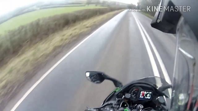 Kawasaki h2 sx se ride on English roads in typical English weather смотреть онлайн