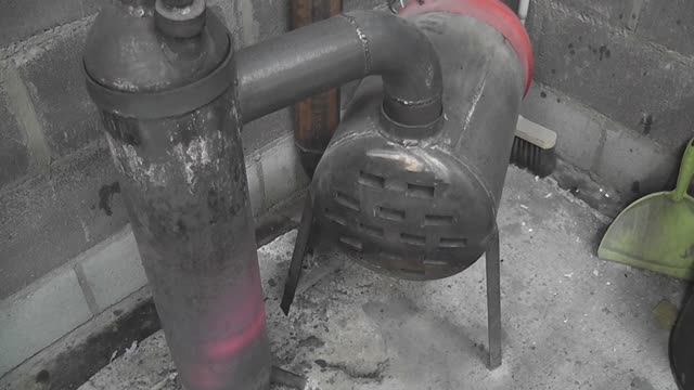 Мини печь на отработке с теплообменником 2 смотреть онлайн