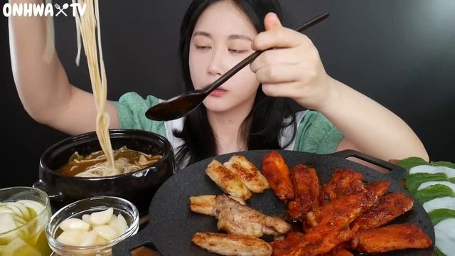 🍖부드러운 춘천숮불닭갈비 먹방😋(feat.된장소면)닭갈비 먹방 | Dakgalbi +Doenjang-jjigae | ASMR MUKBANG | Eating Show смотреть онлайн