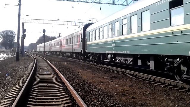 ЧС4-083 с №16 Ужгород - Москва смотреть онлайн