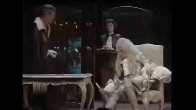 ПЕРВЫЙ КАНАЛ СООБЩИЛ НАЙДЕНА МЁРТВОЙ В 43 ГОДА смотреть онлайн