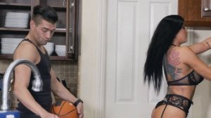 Romi Rain
