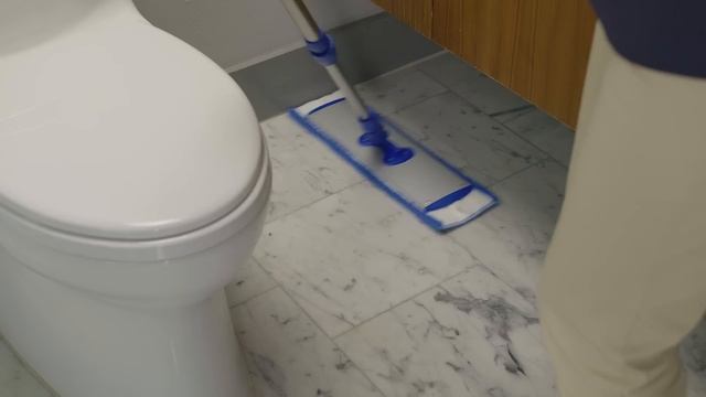 Best Microfiber Mop For Hardwood, Tile, Laminate, Vinyl, or Stone Floors - Cleans With Just Water! смотреть онлайн