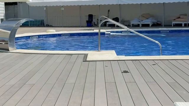 На территории отеля  Дюны Золотые