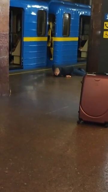 Просто Киевское метро смотреть онлайн