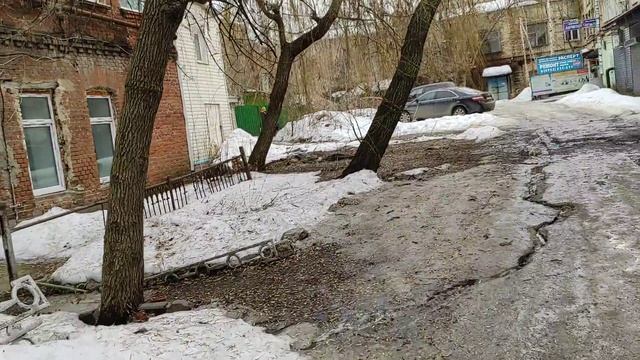 Что находиться внутри дворовой территории смотреть онлайн
