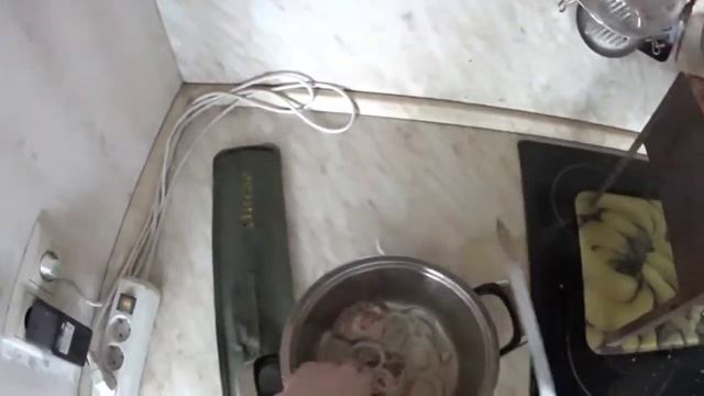 Готовим вместе шашлык в квартире на открытом огне. Не каждому дано! #шашлык #cooking смотреть онлайн
