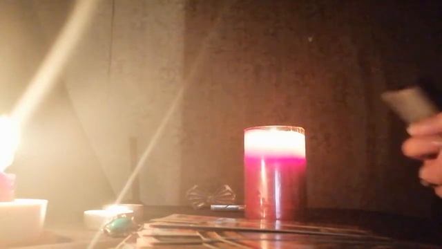 Расклад таро "ВЫБОР" Кого мне выбрать? Часть 1 (Для женщин) смотреть онлайн