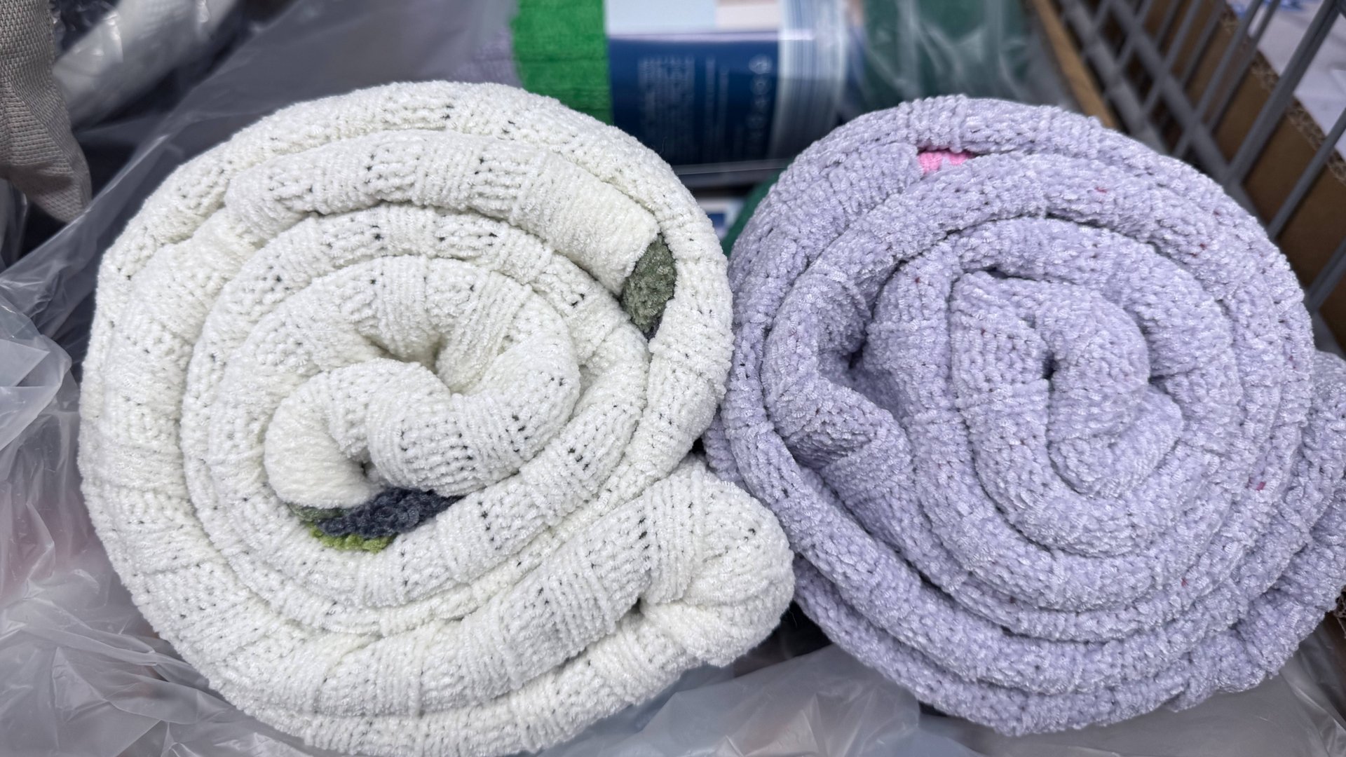 ЧИЖИК наконец то ПРИВЁЗ все НОВИНКИ 🔥 ПО низким ценам товары для дома и кухни, одежда и обувь смотреть онлайн