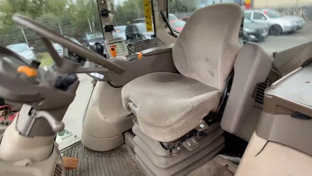 Köp Traktor John Deere 6330 med frontlyft på Klaravik смотреть онлайн