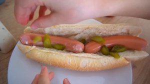 Марк и его красочные истории о машинах – красных, синих, зеленых