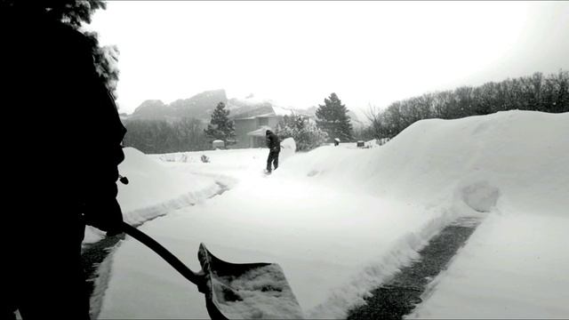 Сегодня все в последний раз... Стихи Татьяны Снежиной Музыка и исполнение Владимир Черняев смотреть онлайн