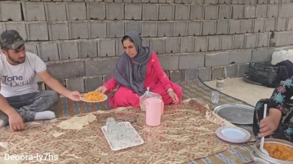 Unity in Deoora. Hossein's interest in boxing and buying all the equipment by Nemat.#deora