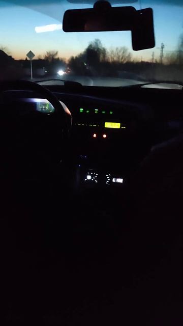 угадайте на какой машине мы едем , вы точно должны узнать эту легенду