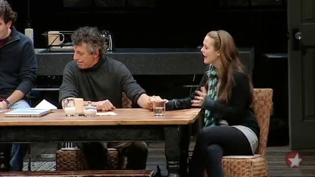 Show Clip - Time Stands Still - "You're Hurting My Hand" смотреть онлайн