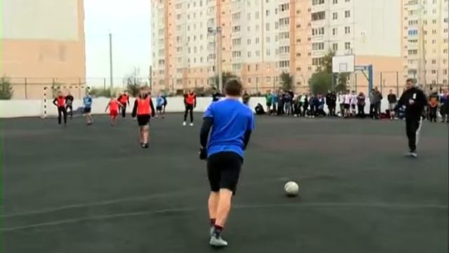 Старт дан! Борьба за кубок «Добрыни» началась с турнира по мини-футболу #ЗдоровыйрегионЕлец смотреть онлайн