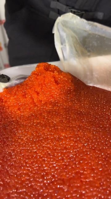 Икра нерки «Дельта Фиш». Премиум партия прилетела. Очень вкусная, сухая до дна, слабая соль.