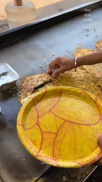 Panchratan Dosa | Bhagyalaxmi Tiffins Centre, Koti | Nom Nom Foodie | #ytshorts #ytshortsindia смотреть онлайн