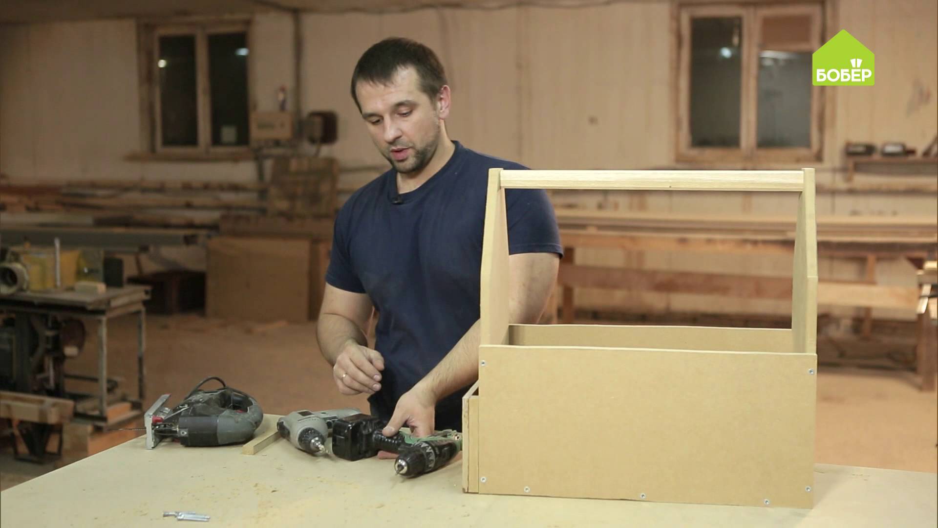 Ящик для инструментов своими руками. Секреты плотника! Как сделать ящик своими руками смотреть онлайн