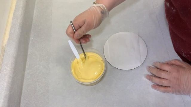 Garden Friends Cake Pops  |  Flower  |   Bee  |  Ladybug