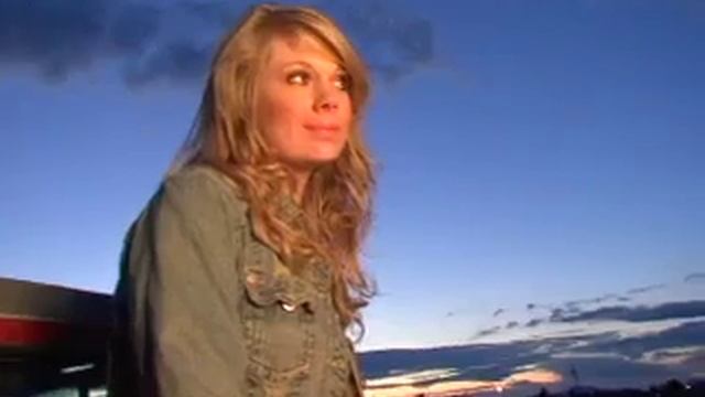 Kelcy Lee - Electronic Press Kit смотреть онлайн