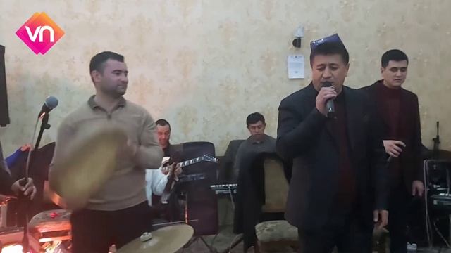 Abdujalil va Izzatbek Qo'qonovlar Quvada to'yda jonli ijro... смотреть онлайн