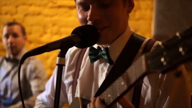 O Barqinho/ A Little Boat  (A.C.jobim)