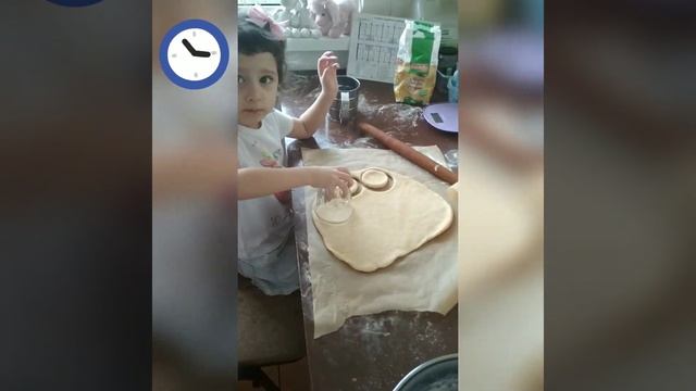 Нежные пончики.  Получаются очень нежными  и пышными