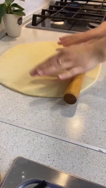 Пончики #пончикирецепт #пончик #рекомендации #рек#видео#рецепт #рекомендации полный рецепт в комент