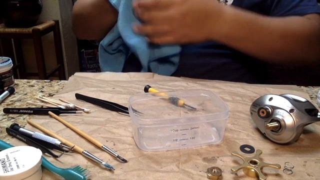 HOW TO Disassemble and Clean your SHIMANO baitcaster Part 3 смотреть онлайн