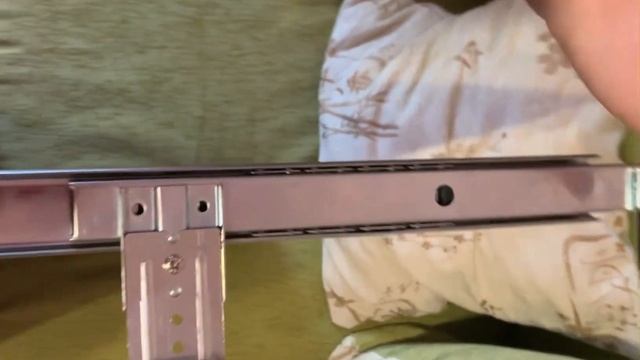 Выдвигающийся механизм подставки для клавиатуры смотреть онлайн