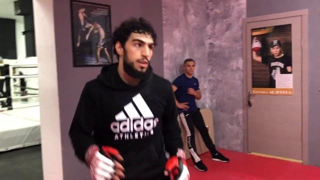 Migran Arutyunyan | Boxing (#MaestroMigran) смотреть онлайн