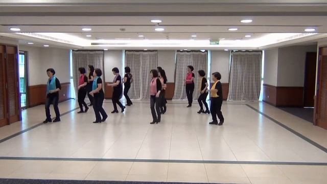 BOSA NOVA 巴塞娜娃 - Line Dance смотреть онлайн