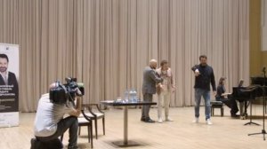 Пел баритоном 5 лет в театре,пришел на мастер-класс и узнал ,что он тенор?!