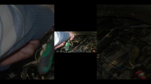 Замена воздушного фильтра Mercedes-Benz OM642