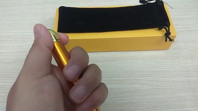 Máy Massage Mặt Cầm Tay (B0008) - Electric Mini Vibrations Pouch Eye Massage Pen Beauty Golden 24K смотреть онлайн