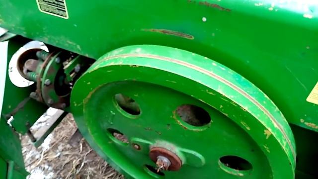 Пресс подборщик Джон Дир 330. John deere 330. смотреть онлайн