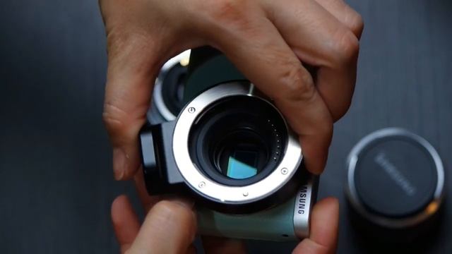 Samsung NX Mini with NX-M Adapter Using Samsung 16-50mm lens смотреть онлайн