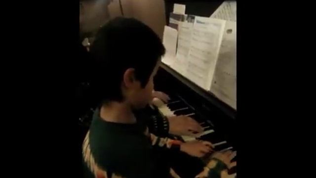 Rudolph The Red-Nosed Reindeer piano duet (sheet music link) смотреть онлайн