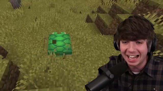 Minecraft, But I Shapeshift Every Minute! смотреть онлайн