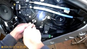 Как снять обшивку двери со снятием стёкол Hyundai Sonata 7 (LF) ➤ Пошаговое руководство