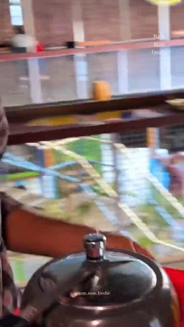 Pulao In Pressure Cooker In 10 Mins | Jiffy Pulao, Madhapur | Nom Nom Foodie | #ytshortsindia смотреть онлайн