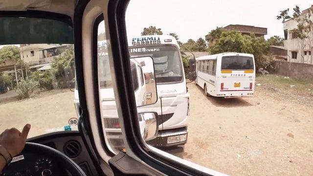 Day 1 : ODC load karne se pehle Lowbed ka Ghoda badal diya | Sarigam to Atul смотреть онлайн