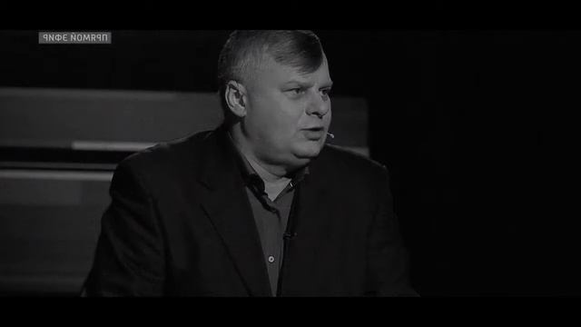 Как уж на сковородке! Типичный представитель Незалежной всеми силами пытается 'съехать с темы' смотреть онлайн