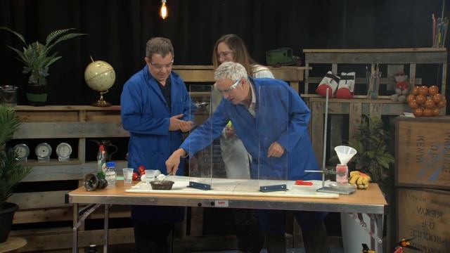 Chemistry Live смотреть онлайн