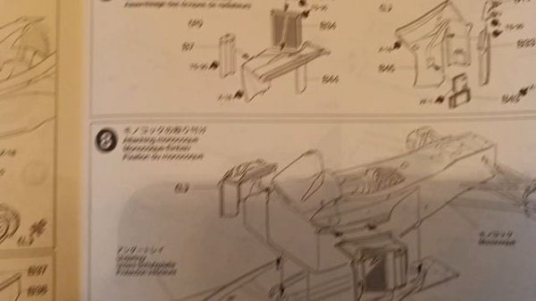 Tamiya 1/20 Ferrari F1-2000 Model Kit - No: 20048 - Schumacher
