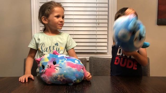 Alex And Gabi - Pikmi Pops Jelly Dream Review