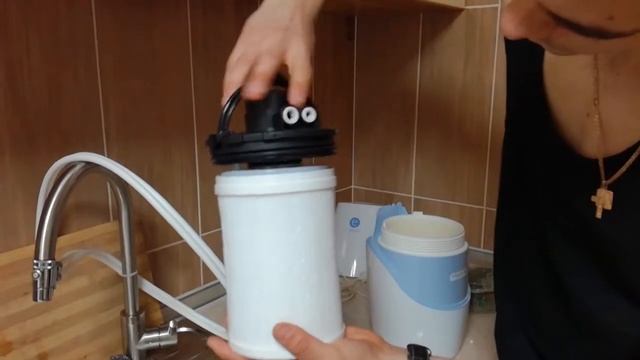 Замена картриджа eSpring смотреть онлайн