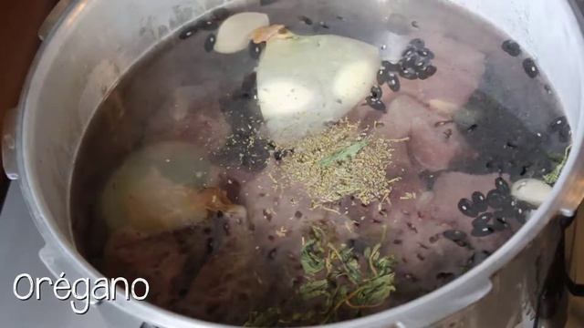 Deliciosos frijoles con puerco, baratos y fáciles. Receta a mi estilo. смотреть онлайн
