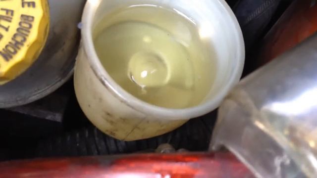 DODGE NEON Srt 4 clutch bleed смотреть онлайн